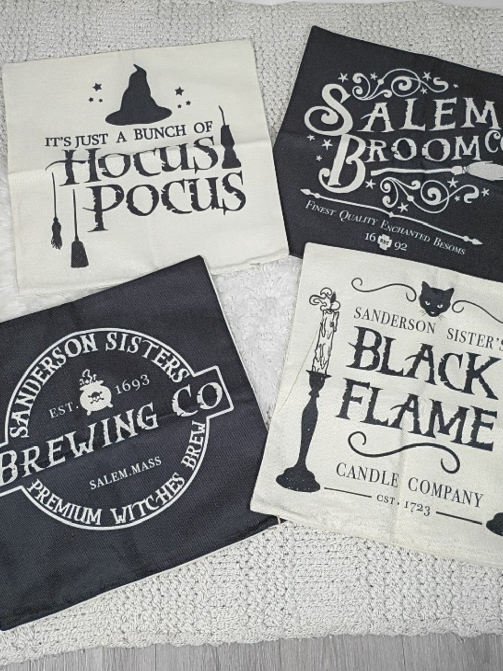 NWOT Hocus Pocus Witchy Halloween Decorative Throw Pillow Covers Set Of 4